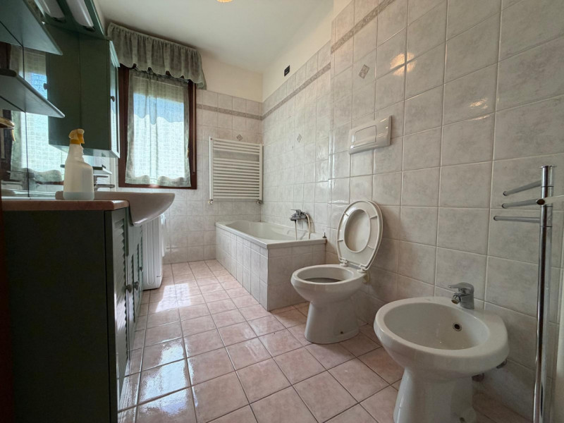 RIF. CA1066 - Immerso nel verde e in un contesto residenziale tranquillo, ma senza rinunciare all...