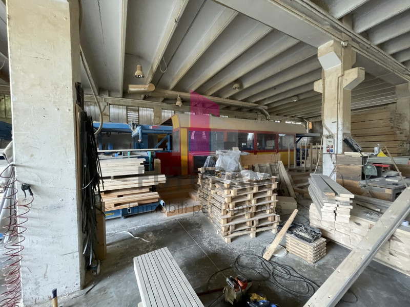 VALDAGNO  - 38FIL - PER INFO 0444/310220

Proponiamo capannone situato nel comune di Valdagno 

C...