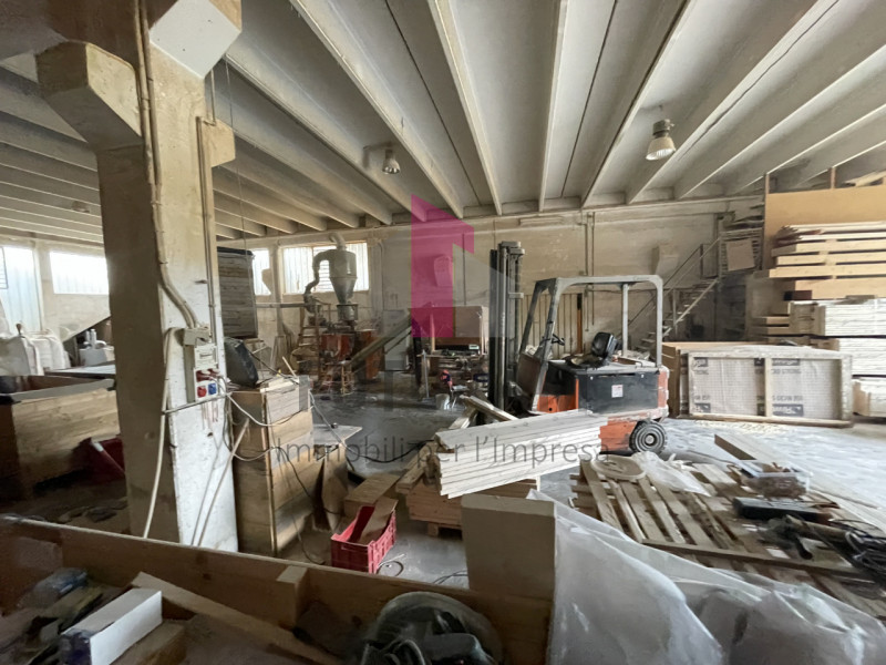 VALDAGNO  - 38FIL - PER INFO 0444/310220

Proponiamo capannone situato nel comune di Valdagno 

C...