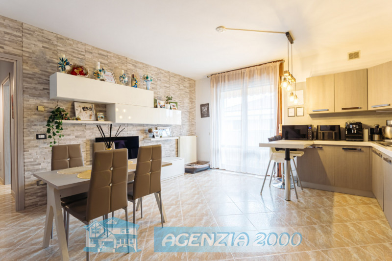 TI STA ASPETTANDO IN CENTRO A PERAROLO DI VIGONZA IL TUO BELLISSIMO APPARTAMENTO AL PRIMO PIANO C...