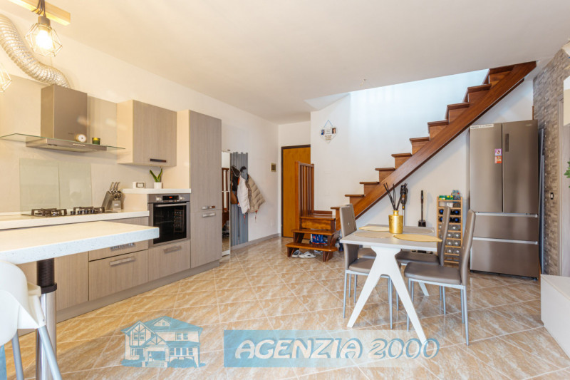 TI STA ASPETTANDO IN CENTRO A PERAROLO DI VIGONZA IL TUO BELLISSIMO APPARTAMENTO AL PRIMO PIANO C...