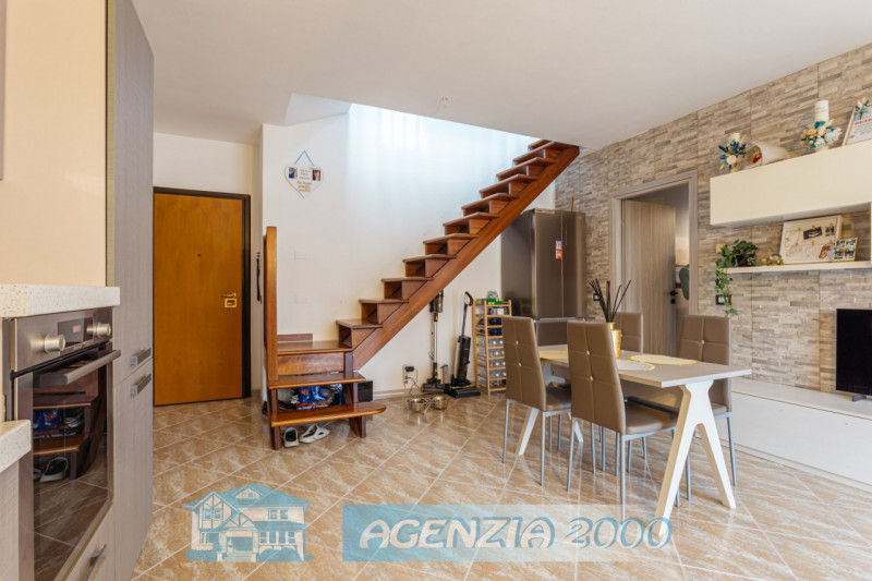 TI STA ASPETTANDO IN CENTRO A PERAROLO DI VIGONZA IL TUO BELLISSIMO APPARTAMENTO AL PRIMO PIANO C...