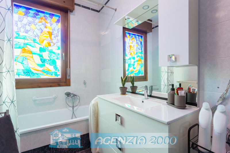 TI STA ASPETTANDO IN CENTRO A PERAROLO DI VIGONZA IL TUO BELLISSIMO APPARTAMENTO AL PRIMO PIANO C...