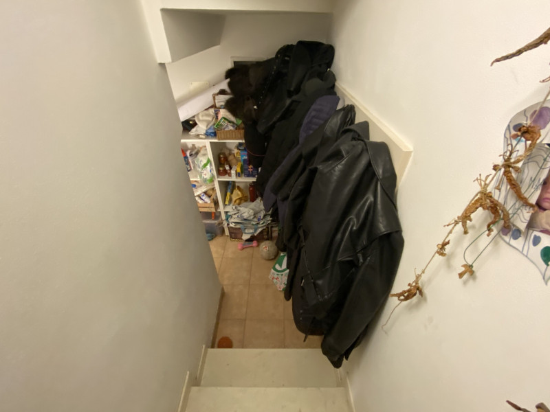 Nel cuore del centro storico di Caldogno, proponiamo in vendita una splendida porzione centrale d...