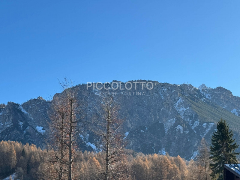 Rif. V5457 AB - Nel cuore di Cortina d'Ampezzo - Corso Italia, splendido attico in vendita.

Nel ...