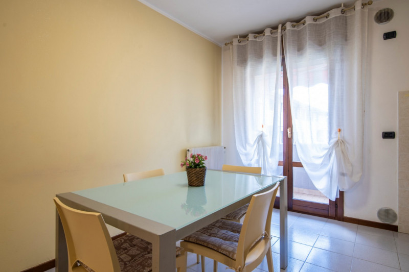 A San Biagio di Teolo proponiamo in vendita un accogliente e funzionale bicamere, ideale per chi ...