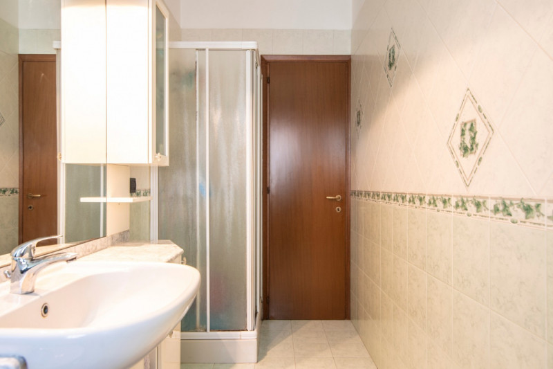 A San Biagio di Teolo proponiamo in vendita un accogliente e funzionale bicamere, ideale per chi ...