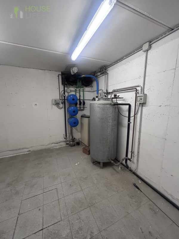 CARRE' - Z.I: CAPANNONE ARTIGIANALE - INDUSTRIALE di circa mq 800 circa H 6.00 mt sotto trave, co...