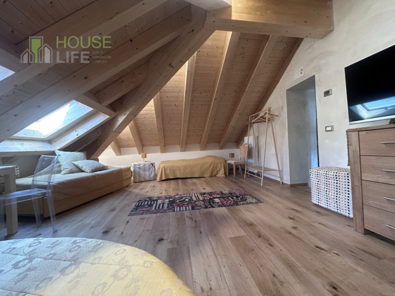 ROANA - TRESCHE CONCA - ELEGANTE CHALET DI MONTAGNA quadrilocale, tre-quattro camere, tre bagni, ...