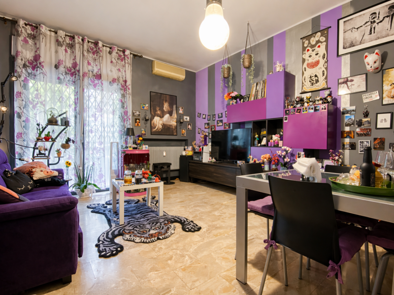 In una delle zone più richieste di Vicenza, nel quartiere Cattane, proponiamo in vendita un appar...