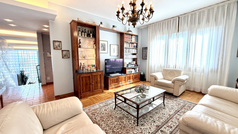 Immobile in esclusiva al Gruppo Padova MLS

SAN BELLINO - ARCELLA: In un contesto residenziale tr...