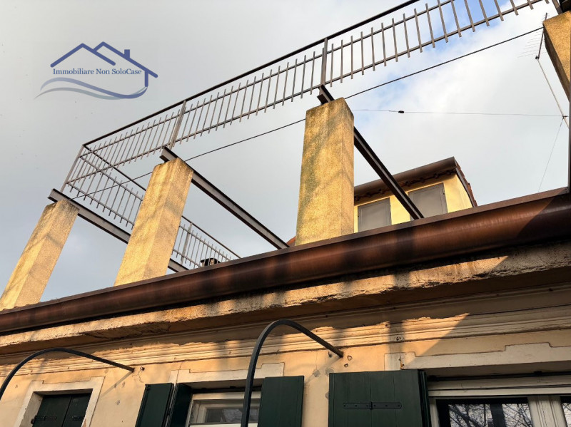 PADOVA - Centro Storico: Immobiliare Non Solo Case propone in esclusiva intera palazzina riedific...