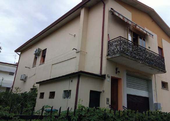 Rif. A.A.494-24

Vendita all'asta - Appartamento al 1° piano in data 26 maggio 2026

Descrizione:...