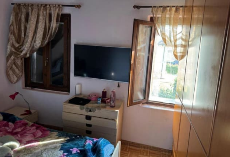 Rif. A.A.32-251

Vendita all'asta - abitazione in linea su 3 livelli in data 26 maggio 2026

Desc...