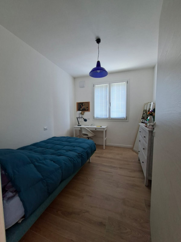 In una delle zone residenziali più belle di Rubano, proponiamo in vendita un luminoso appartament...