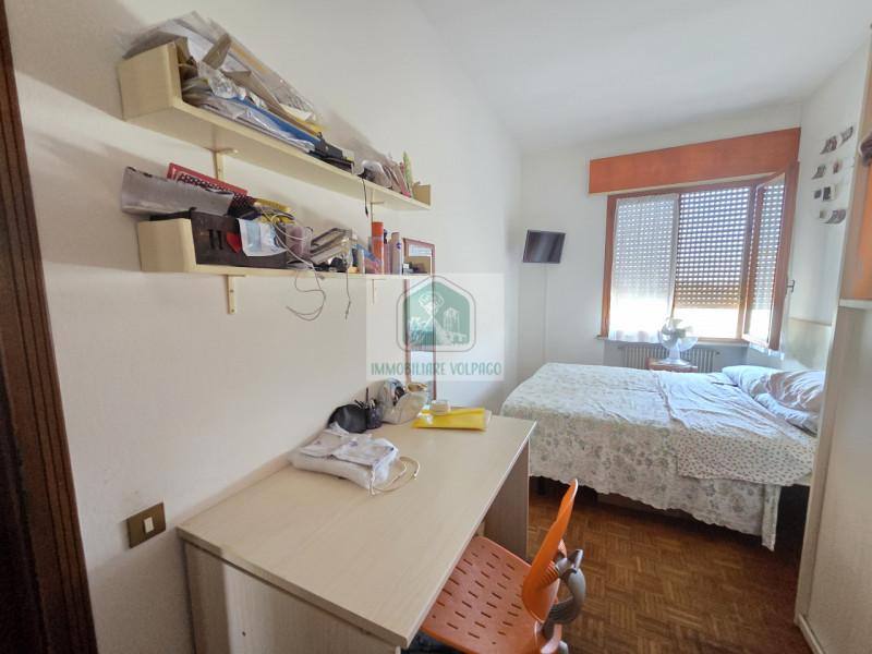 Ampia Casa Singola su Lotto di 1.150 mq – Soluzione Bi-familiare con Laboratorio

In zona tranqui...