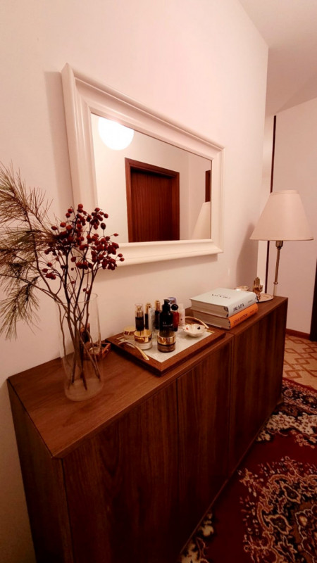 UNA CASA BIFAMILIARE E IL SUO SOGNO!

Dimenticati di essere nel 2026.
Dimenticati di tutti i prob...