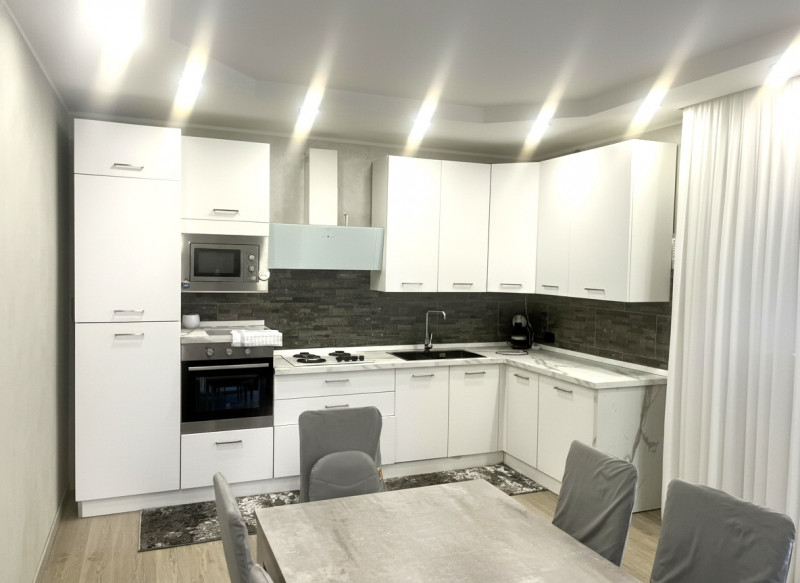 CASALSERUGO centro vendesi appartamento in zona residenziale completamente ristrutturato internam...