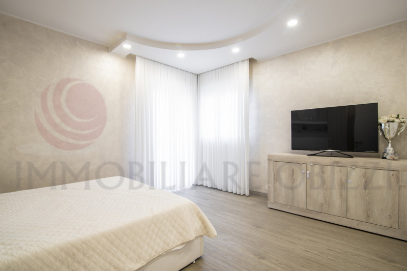CASALSERUGO centro vendesi appartamento in zona residenziale completamente ristrutturato internam...