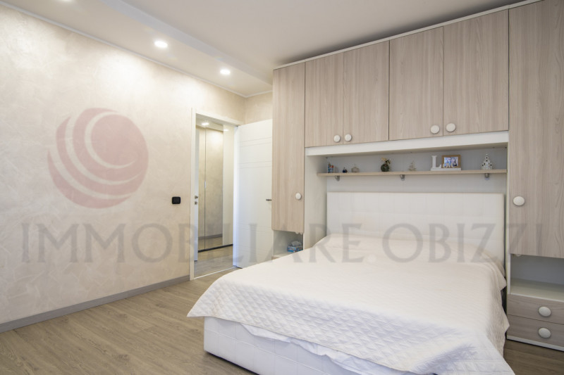 CASALSERUGO centro vendesi appartamento in zona residenziale completamente ristrutturato internam...