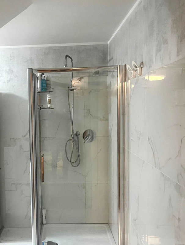 CASALSERUGO centro vendesi appartamento in zona residenziale completamente ristrutturato internam...