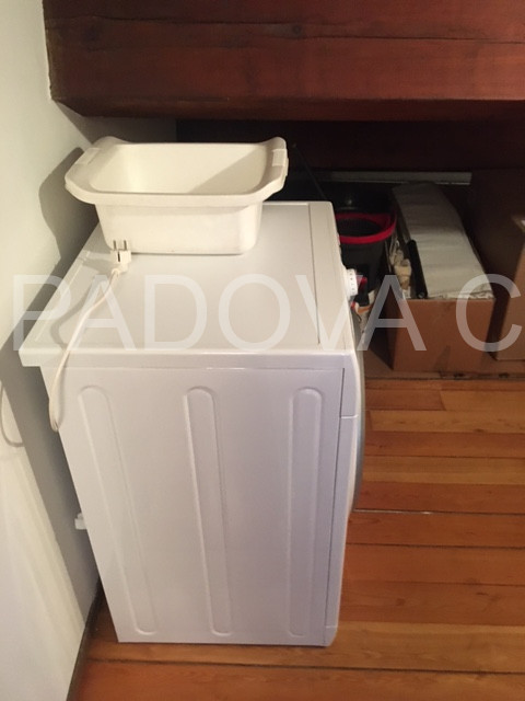 SOLO REFERENZIATI 

Scopri un'opportunità unica di vivere in un prestigioso appartamento mansarda...