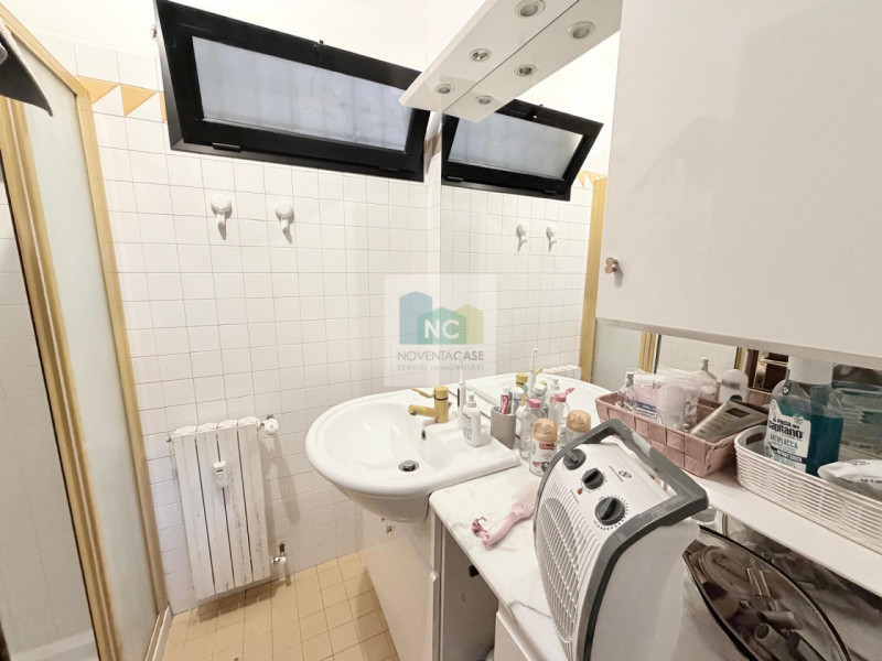 In una delle zone più ricercate di Padova, precisamente nel quartiere Ognissanti, proponiamo in v...