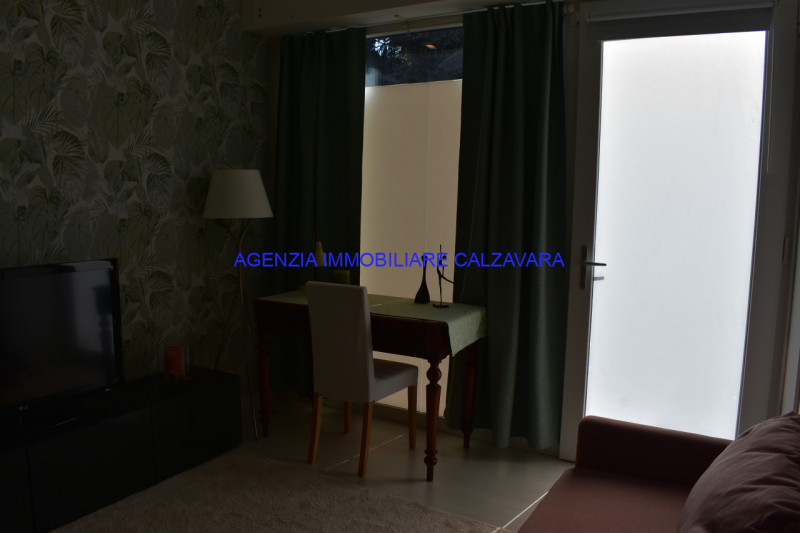 SALBORO – Ufficio in zona centrale

Proponiamo in vendita in esclusiva ufficio situato in posizio...
