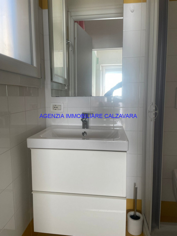 SALBORO – Ufficio in zona centrale

Proponiamo in vendita in esclusiva ufficio situato in posizio...