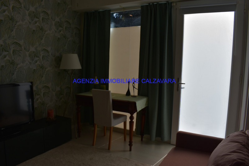 SALBORO – Ufficio in zona centrale

Proponiamo in vendita in esclusiva ufficio situato in posizio...
