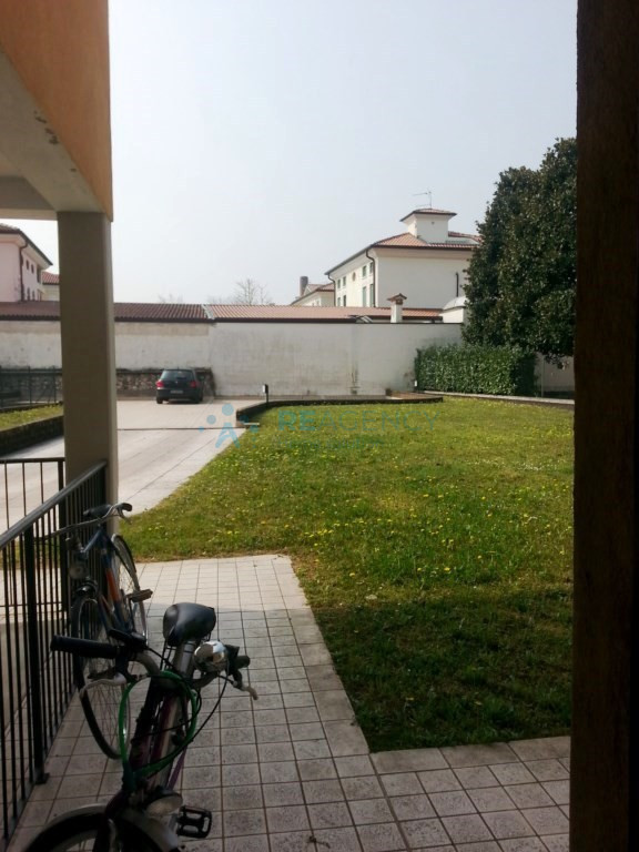 Thiene
 
Stai cercando un ufficio a pochi passi dal centro?

Prezzo € 500 mensili 

CHIAMACI ORA ...