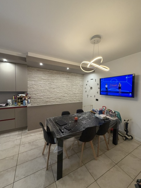 Pianiga-Cazzago: Vendesi appartamento al piano terra con ingresso indipendente e giardino privato...