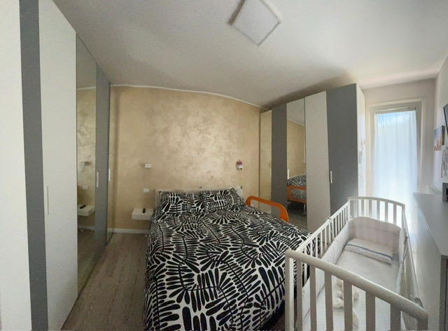 Pianiga-Cazzago: Vendesi appartamento al piano terra con ingresso indipendente e giardino privato...