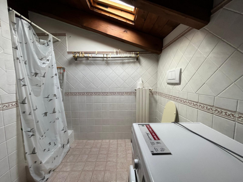 ABANO TERME: Classe E EPgl,nren 119,18 KWh/mq anno.
In piena zona pedonale appartamento posto all...