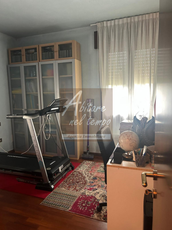 CITTADELLA (PD) Casa con magazzino e ampio giardino comoda al centro 

In posizione strategica, c...