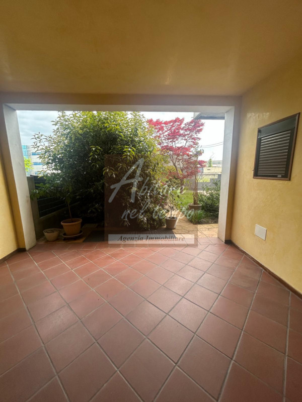 CITTADELLA (PD) Casa con magazzino e ampio giardino comoda al centro 

In posizione strategica, c...