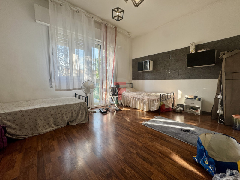 PADOVA - Zona Brusegana - a due passi da tutti i servizi. Condominio di sole sei unità abitative,...