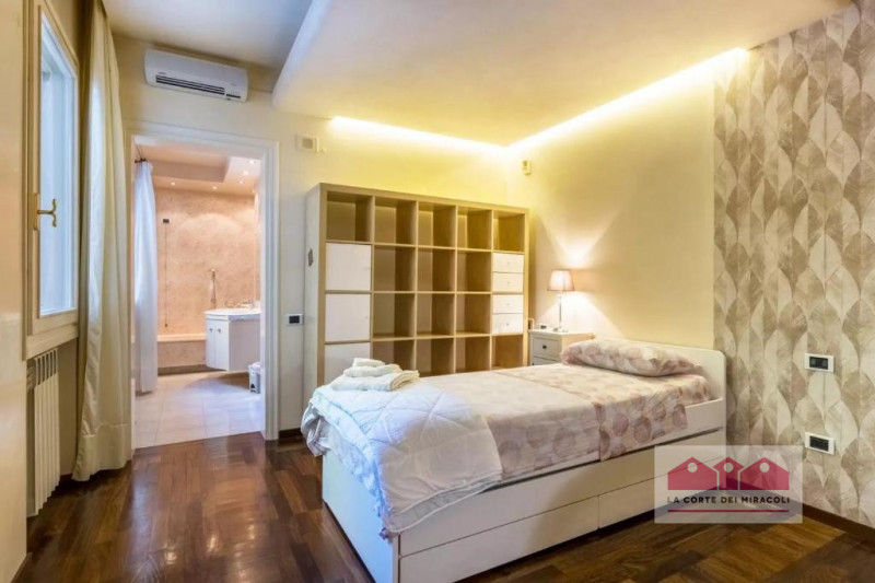 ARCUGNANO: VILLA CON TERRAZZO PANORAMICO, VERANDA E ACCESSO ALLA PISCINA CONDOMINIALE. RIF. 2256X...