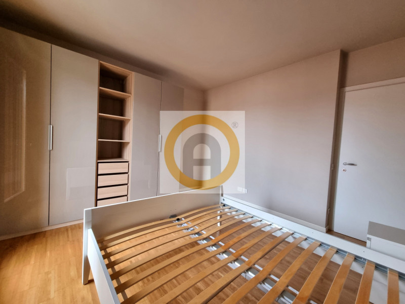 Questo appartamento di 75 mq è disponibile per l'affitto ad un prezzo competitivo. 

L'immobile o...