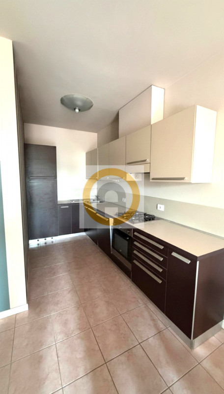 Questo appartamento di 75 mq è disponibile per l'affitto ad un prezzo competitivo. 

L'immobile o...