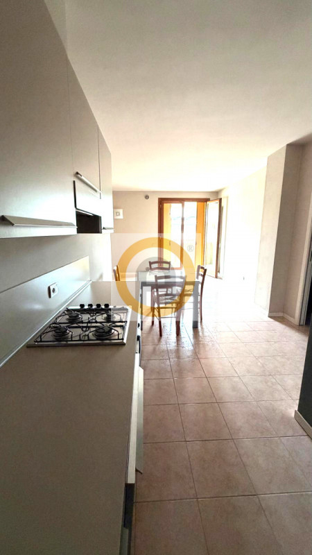 Questo appartamento di 75 mq è disponibile per l'affitto ad un prezzo competitivo. 

L'immobile o...