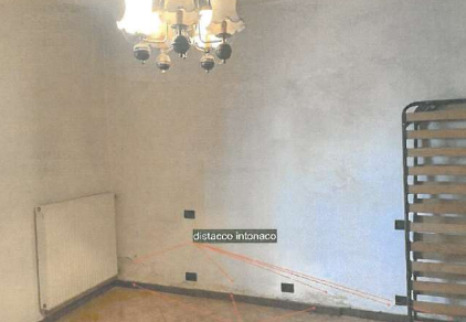 Rif. A.A.71-24

Vendita all'asta - abitazione unifamiliare su 2 livelli con garage e terreno in d...