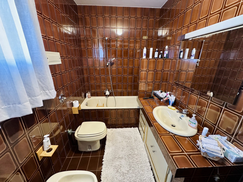 PIANEZZE S.L.: A pochi minuti dal centro di Marostica, in zona Pianezze, proponiamo in vendita un...