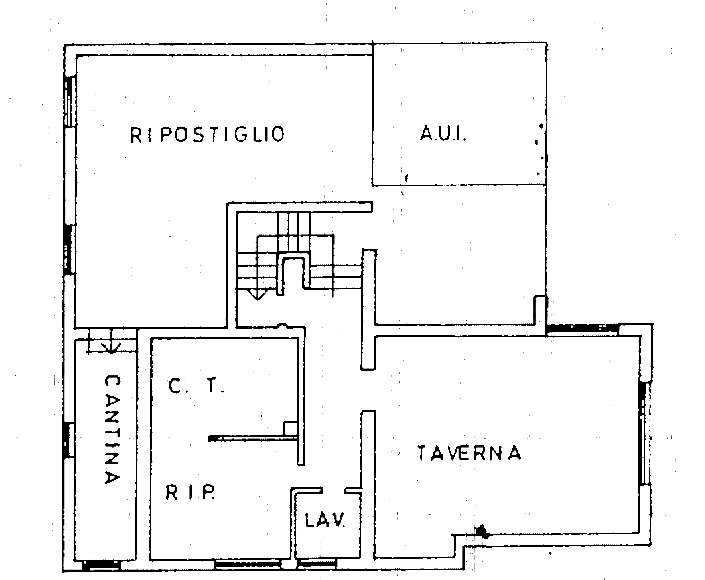 PIANEZZE S.L.: A pochi minuti dal centro di Marostica, in zona Pianezze, proponiamo in vendita un...