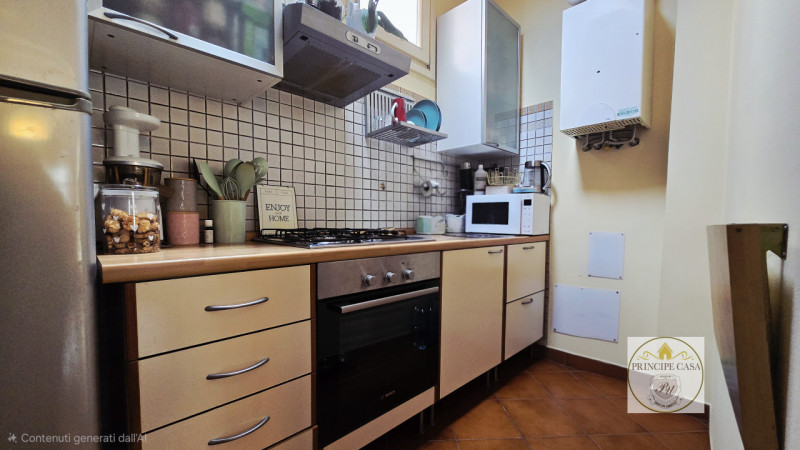 A pochi passi dal centro e situata in quartiere servito, proponiamo in vendita graziosa casetta a...