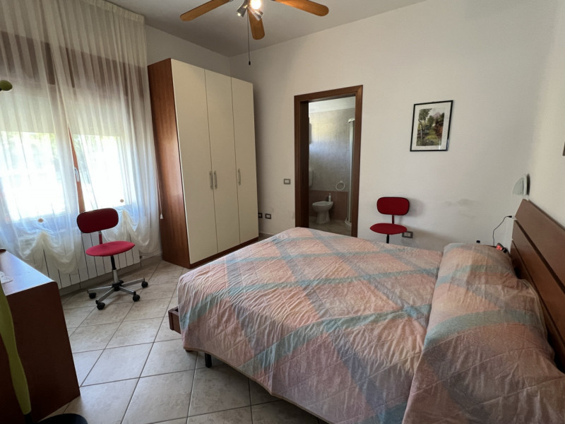 Immerso nella natura del Parco del Delta del Po vendesi grazioso appartamento al piano terra con ...