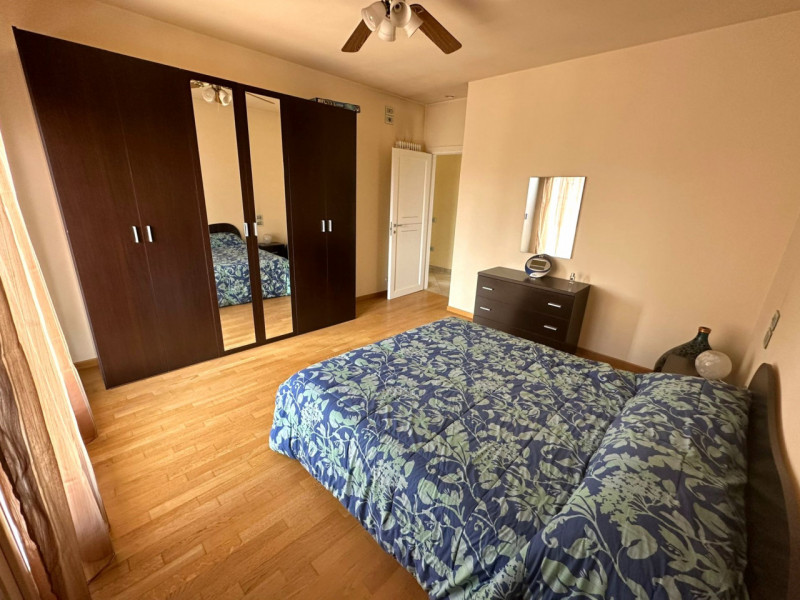 TAGGI' DI SOTTO - In centro alla frazione comoda a tutti i servizi principali della zona. Apparta...