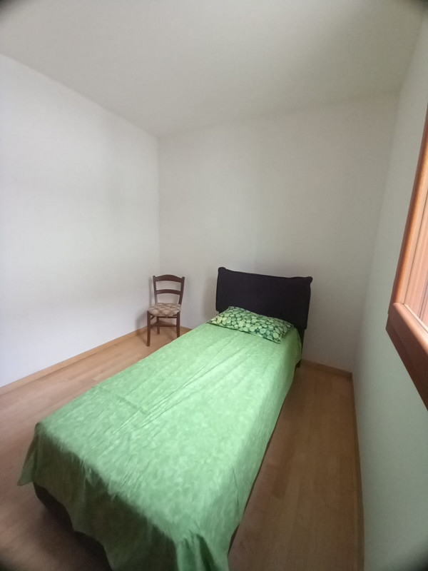 Scopri un'opportunità unica nel cuore di Fossò! Proponiamo in affitto un incantevole appartamento...