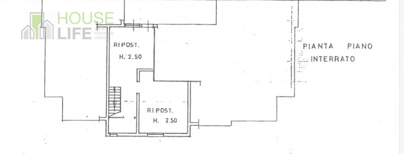CARRE' - Loc. Pra Secco: all'interno di un residence in zona residenziale tranquilla e ricercata,...