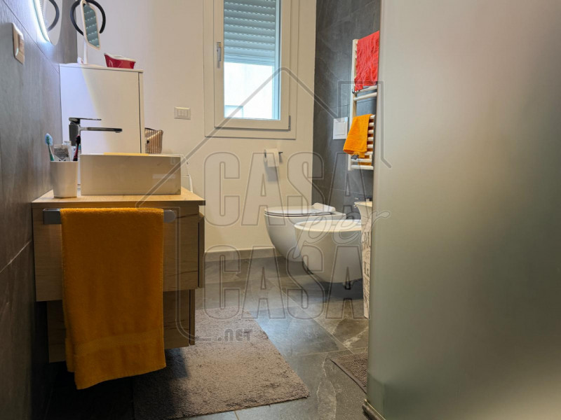 rif. PDRUB - per info Marilena m. 327 7153302.

A soli 100 metri dalla fermata del tram, proponia...